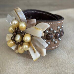 BOLD BEAUTIFUL WESTERN One of a kind beautifully crafted leather cuff bracelet